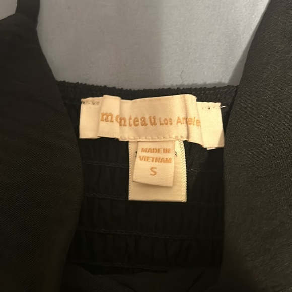 Looking for flowy summery dress? - Picture 2 of 5